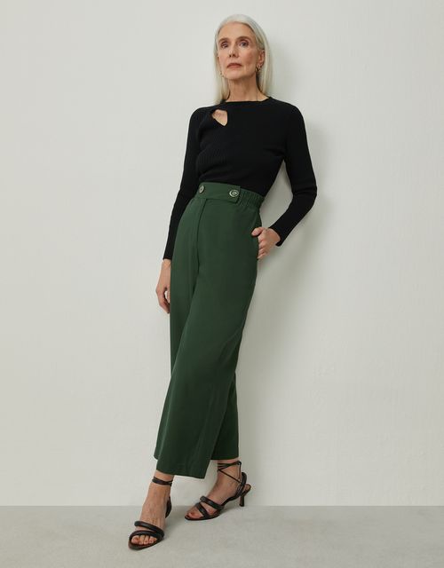 Calça pantacourt detalhe cós verde