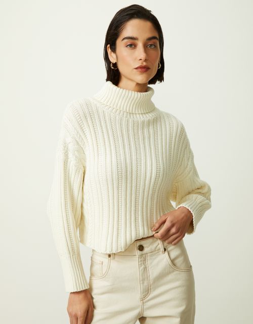 Blusa tricot relevo