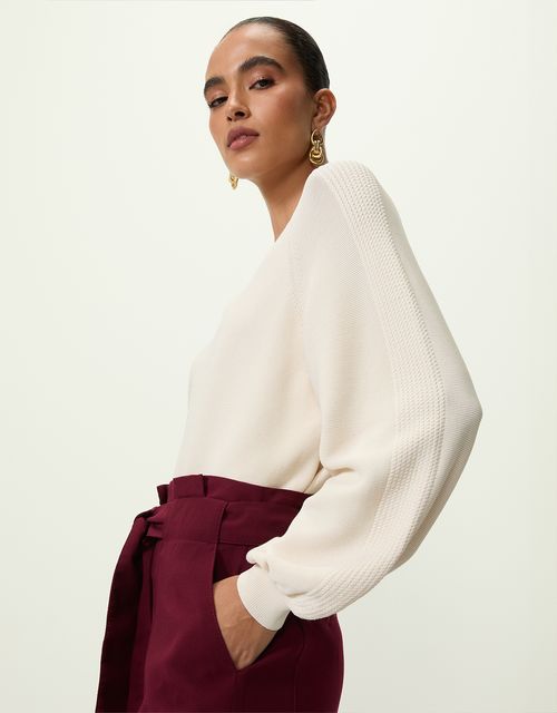 Blusa tricot detalhe manga areia
