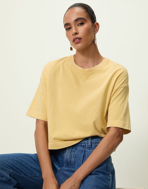 T-shirt boxy algodão amarela