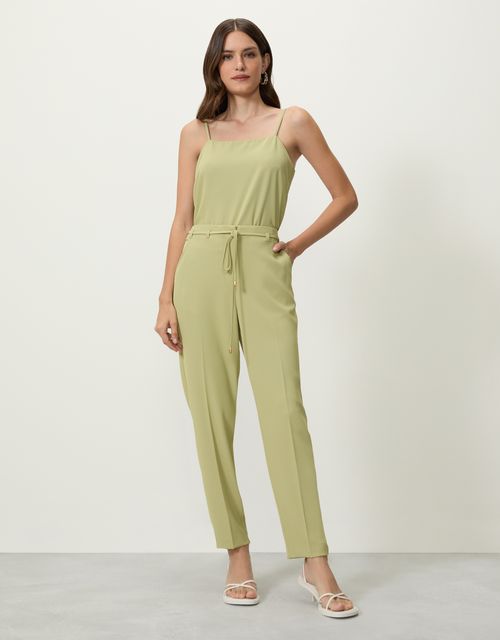 Calça slim detalhe cós