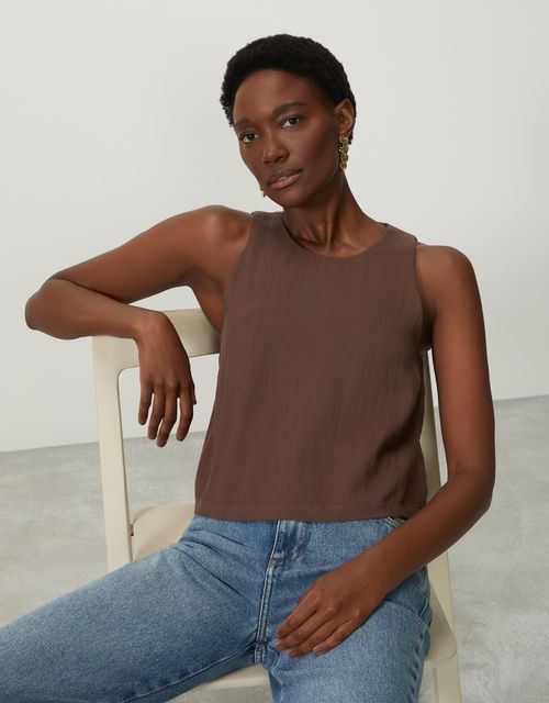 Regata cropped marrom