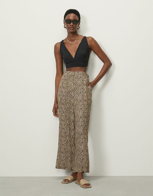 Calça onça clara pequena