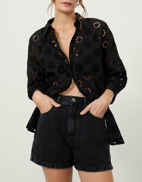 Shorts jeans black recorte