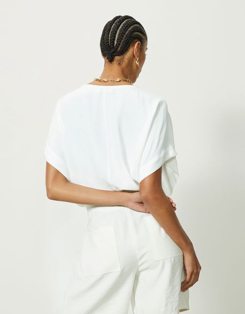 Blusa manga ampla