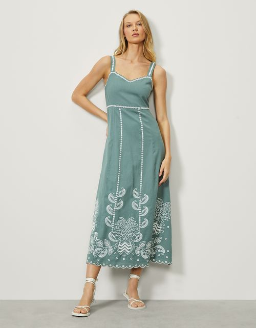 Vestido midi bordado