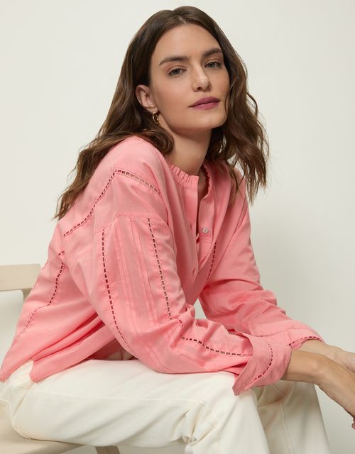 Blusa ampla entremeios
