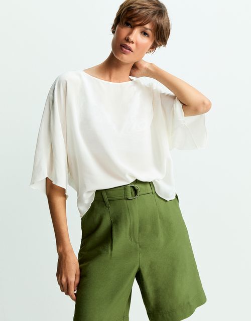 Blusa ampla  de seda