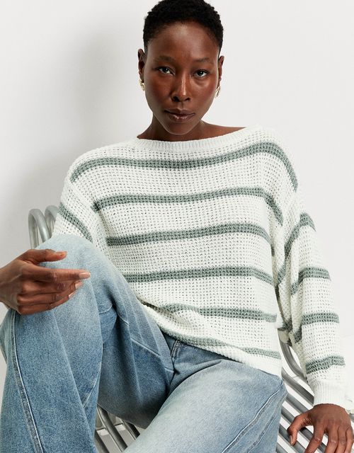 Blusa tricot listrada ampla