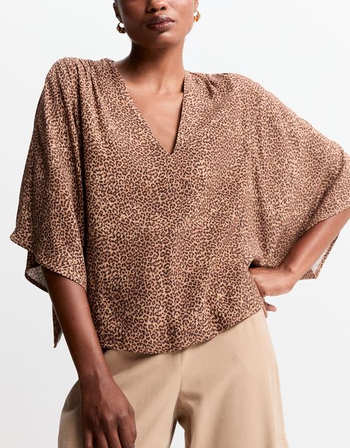 Blusa franzidos onça khaki