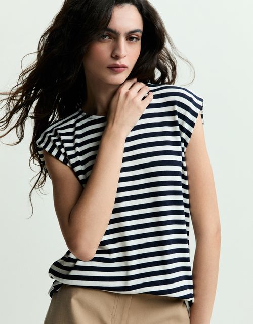Blusa ampla listrada