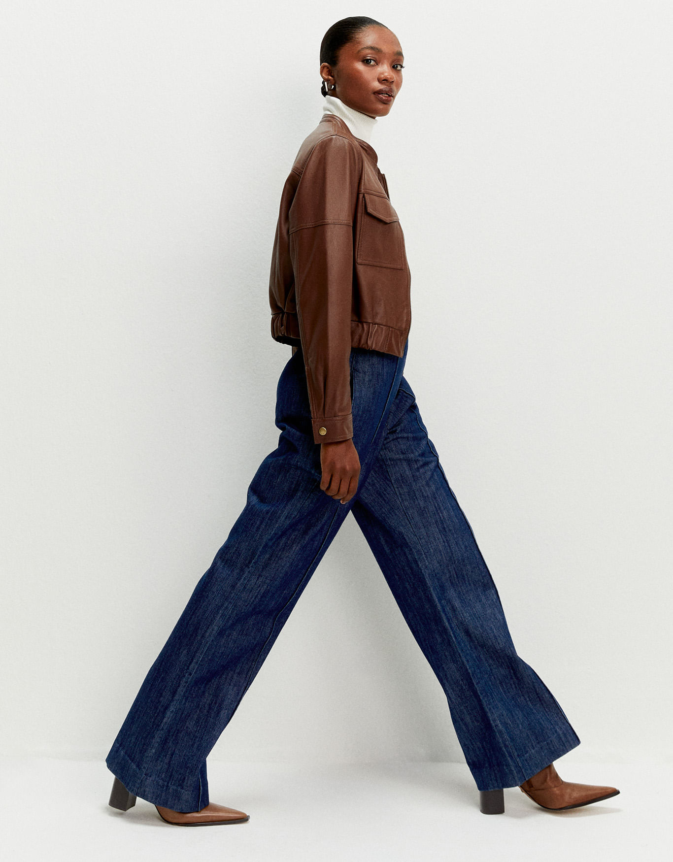 Calça jeans wide friso