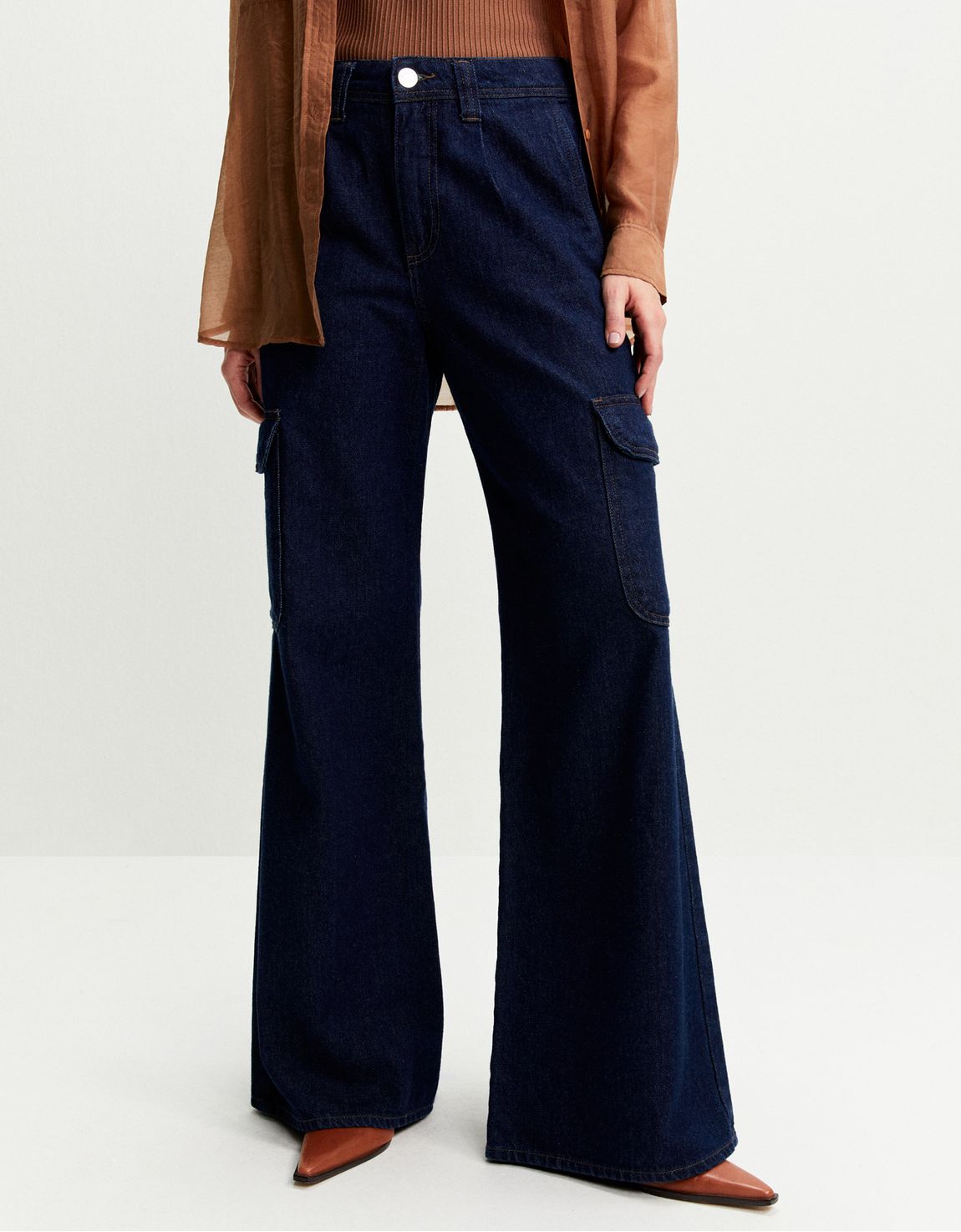 Calça jeans wide cargo