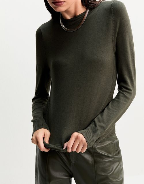 Tricot básico gola careca militar