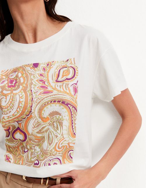 T-shirt paisley cartaz