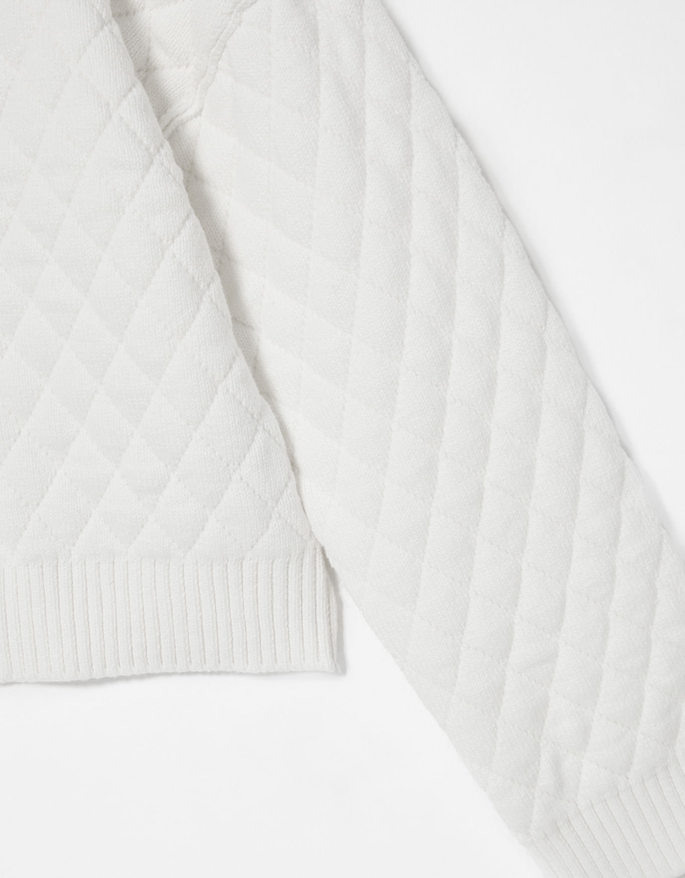 Blusa tricot matelassê