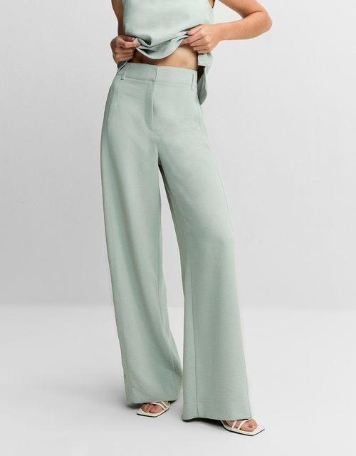 Calça pantalona pespontado