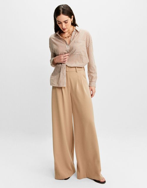 Calça pantalona alfaiataria