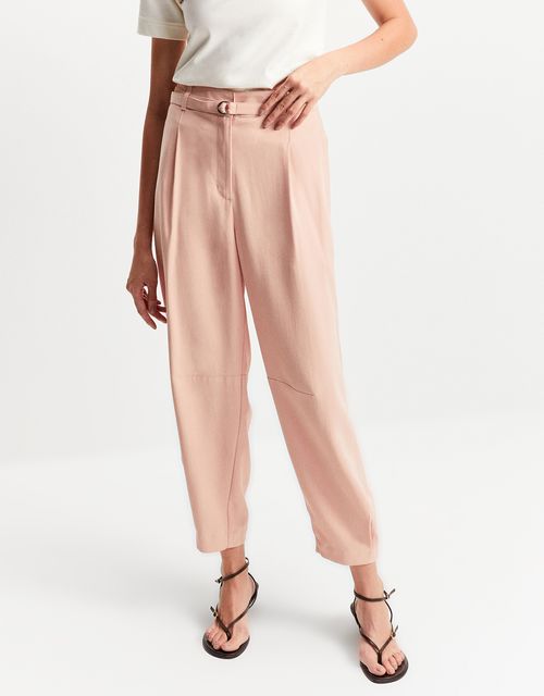 Calça baggy com pregas