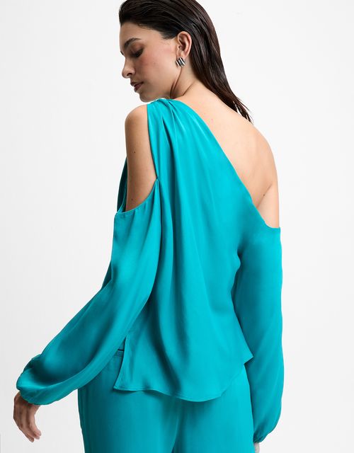 Blusa assimétrica manga longa