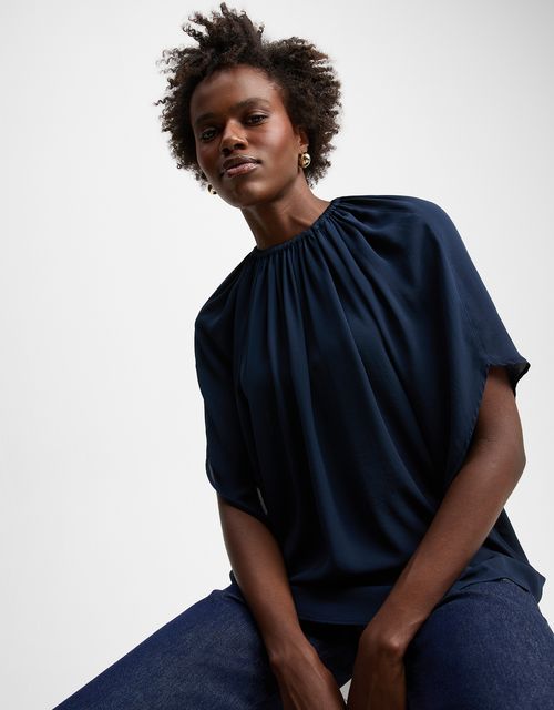 Blusa alongada elástico gola